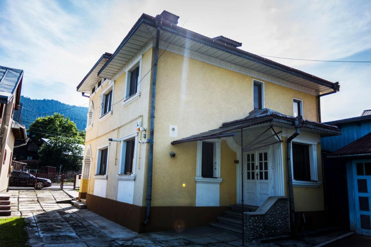 Casa Comfort Câmpulung Moldovenesc Exteriör bild